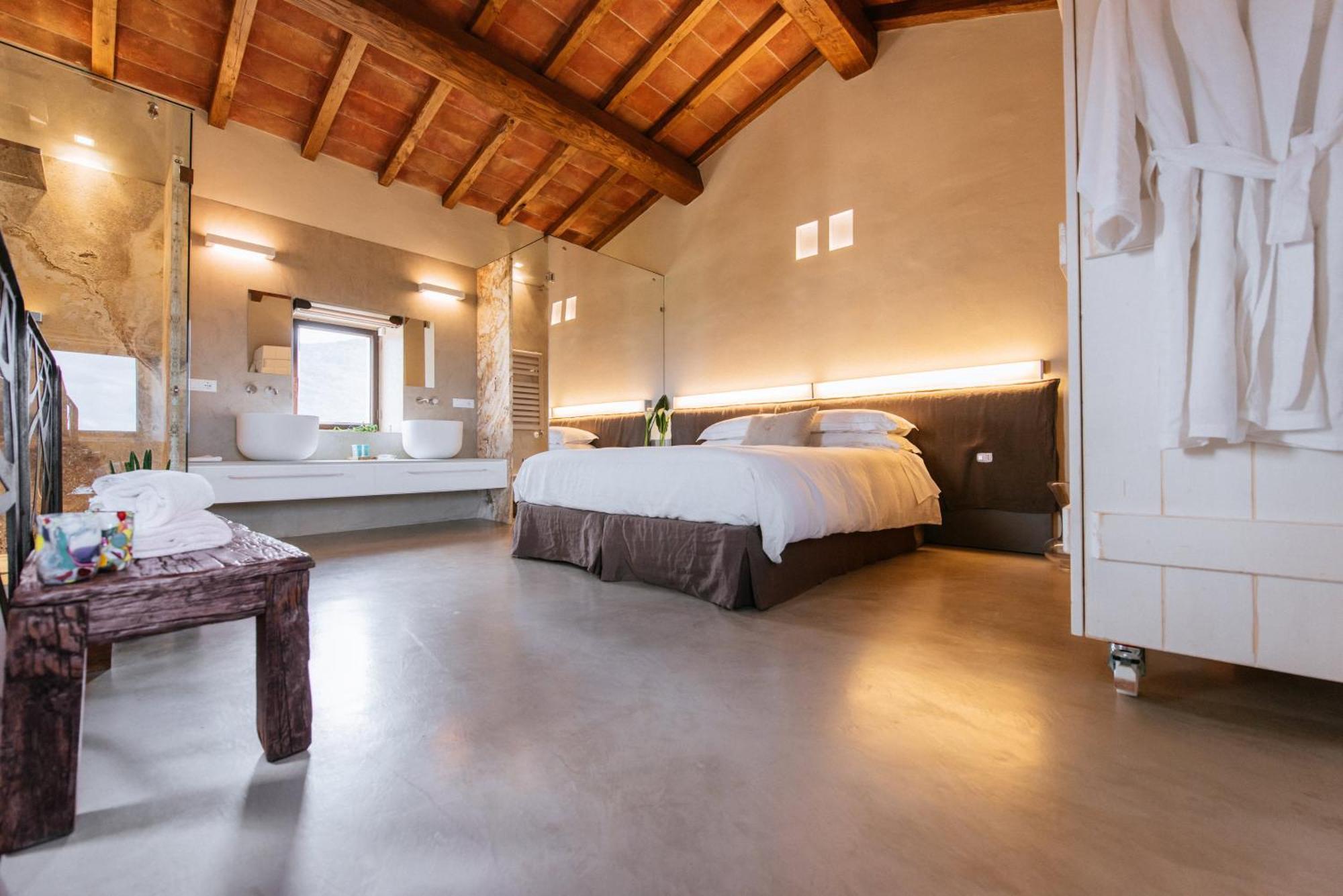 Torre Di Baratti Bio Resort Популония Екстериор снимка
