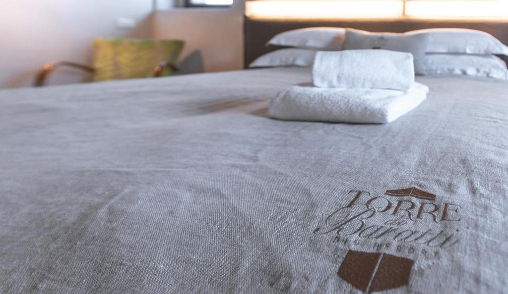 Torre Di Baratti Bio Resort Популония Екстериор снимка